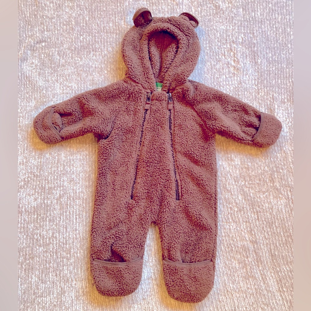 L.L. Bean Infant Bear Suit Baby Bunting Snuggly Soft Warm 0-3 months
